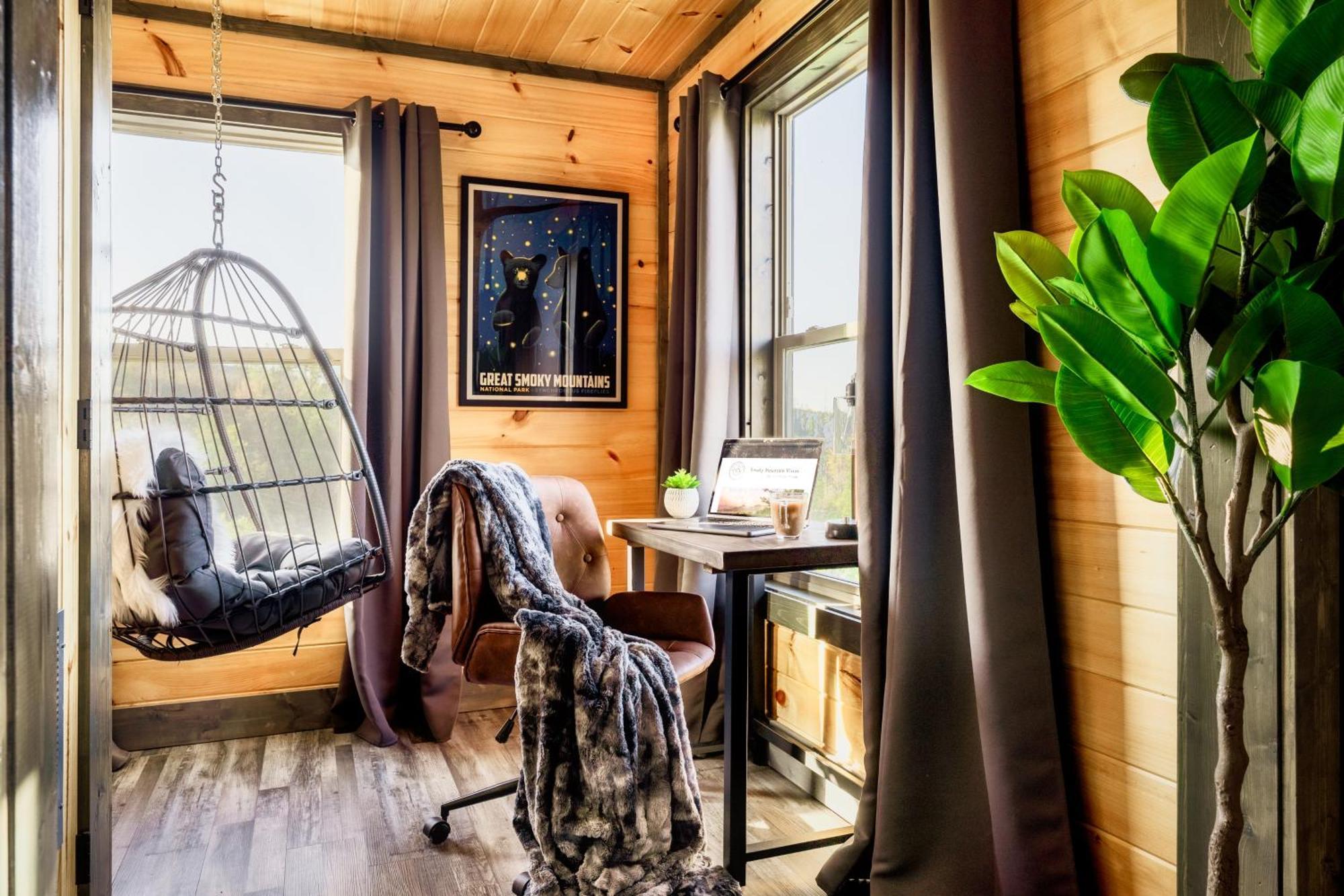Mountainscape - Brand New Cabin W Views - Hottub - Firetable - Ps5 - Pooltable - 3 Pools Гатлинбург Экстерьер фото